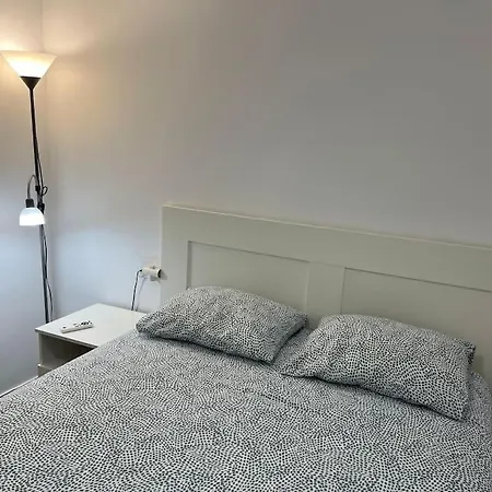 Cozy Close To The For 2 Persons * 加瓦